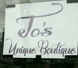 Jo's Unique Boutique Logo